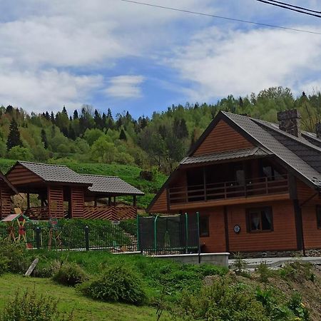 Сімейний Затишок Апартаменти Orjavcsik Kültér fotó